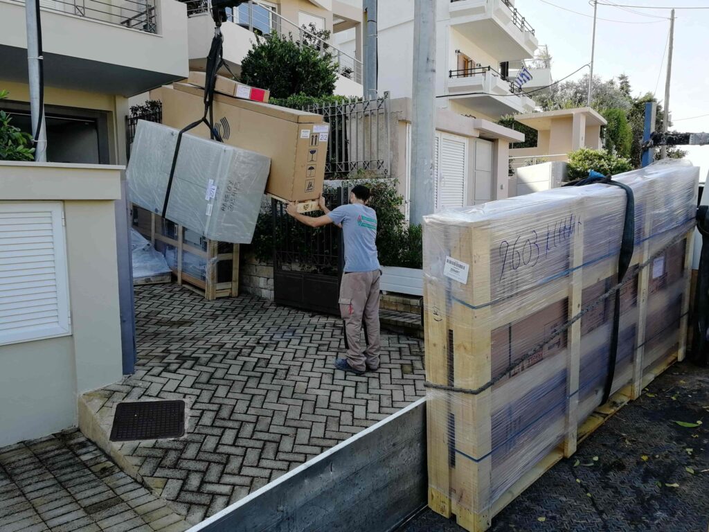 Ευέλικτος Υδραυλικός Ανελκυστήρας KLEEMANN σε Μονοκατοικία στη Βούλα