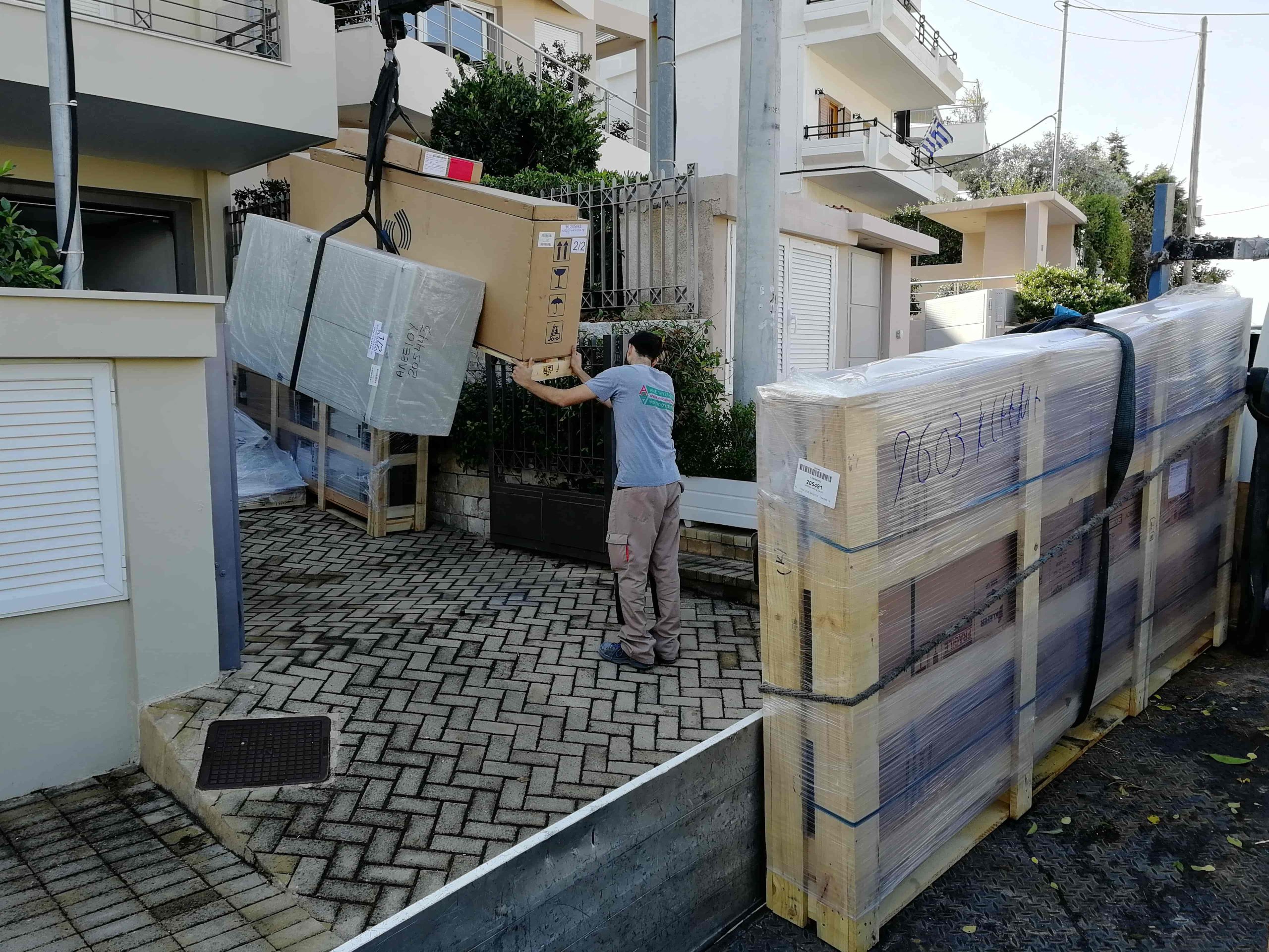 Ευέλικτος Υδραυλικός Ανελκυστήρας KLEEMANN σε Μονοκατοικία στη Βούλα